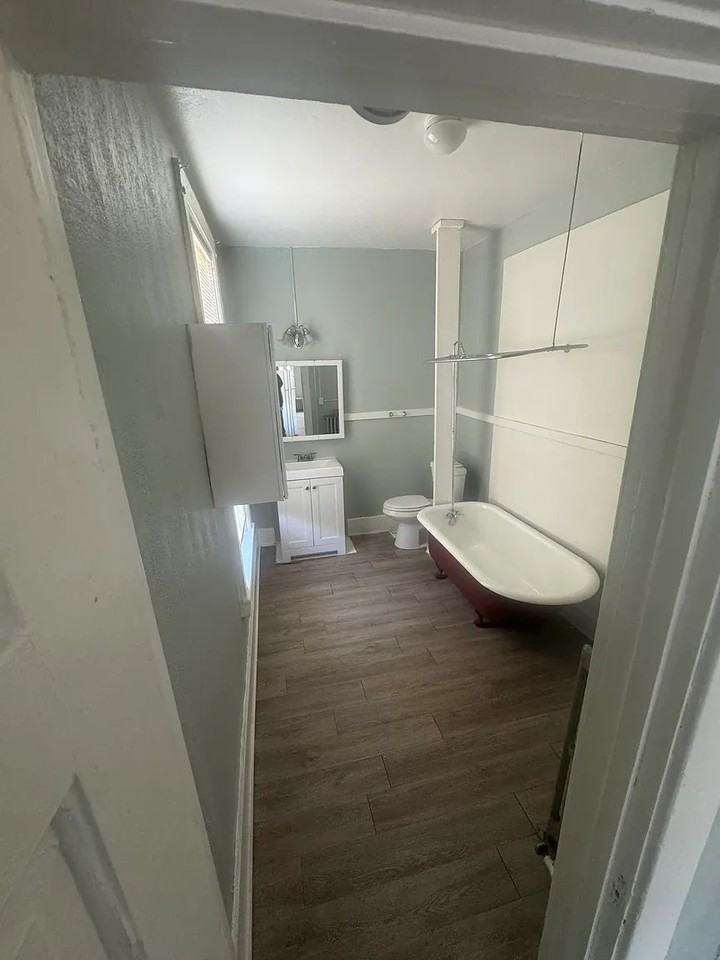 1322 N Michigan St #3 - Photo 3 of 5