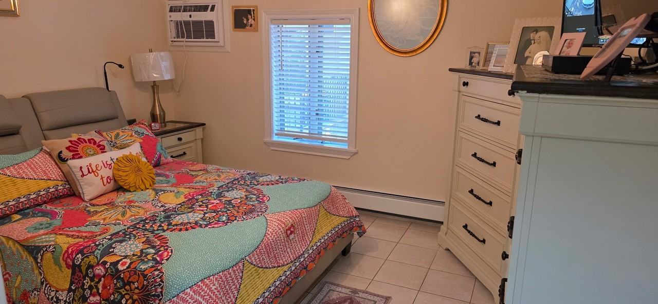 43-28 163rd St #1stFL - Photo 4 of 6