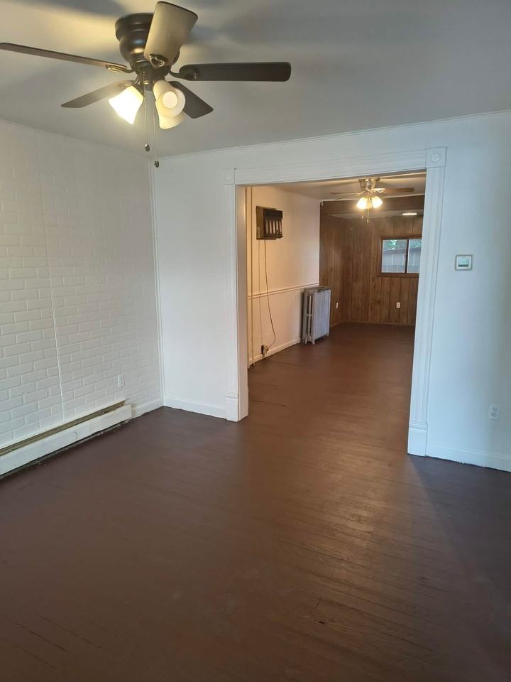 2010 15th Ave - Photo 5 of 10