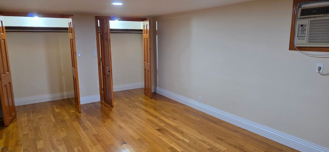 43-34 163rd St #1stLEVEL - Photo 5 of 6