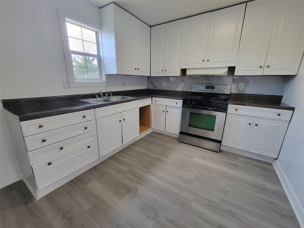 3115 Havner Ln #4 - Photo 5 of 13
