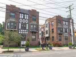 featured image of 606 W Maple Ave #J1