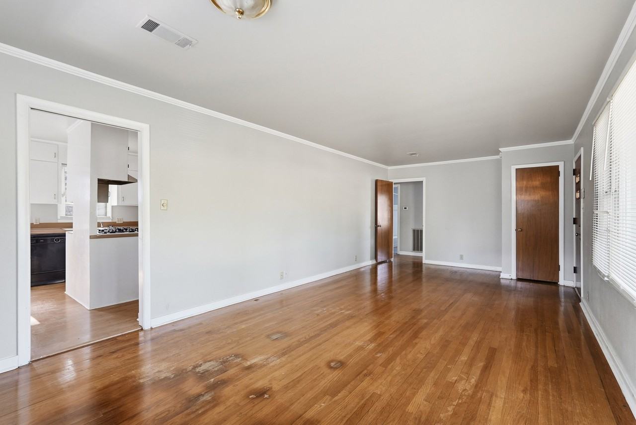 3902 N Cypress St - Photo 7 of 17