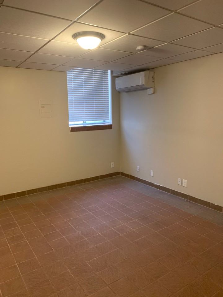 57 W Vine St #102 - Photo 2 of 4