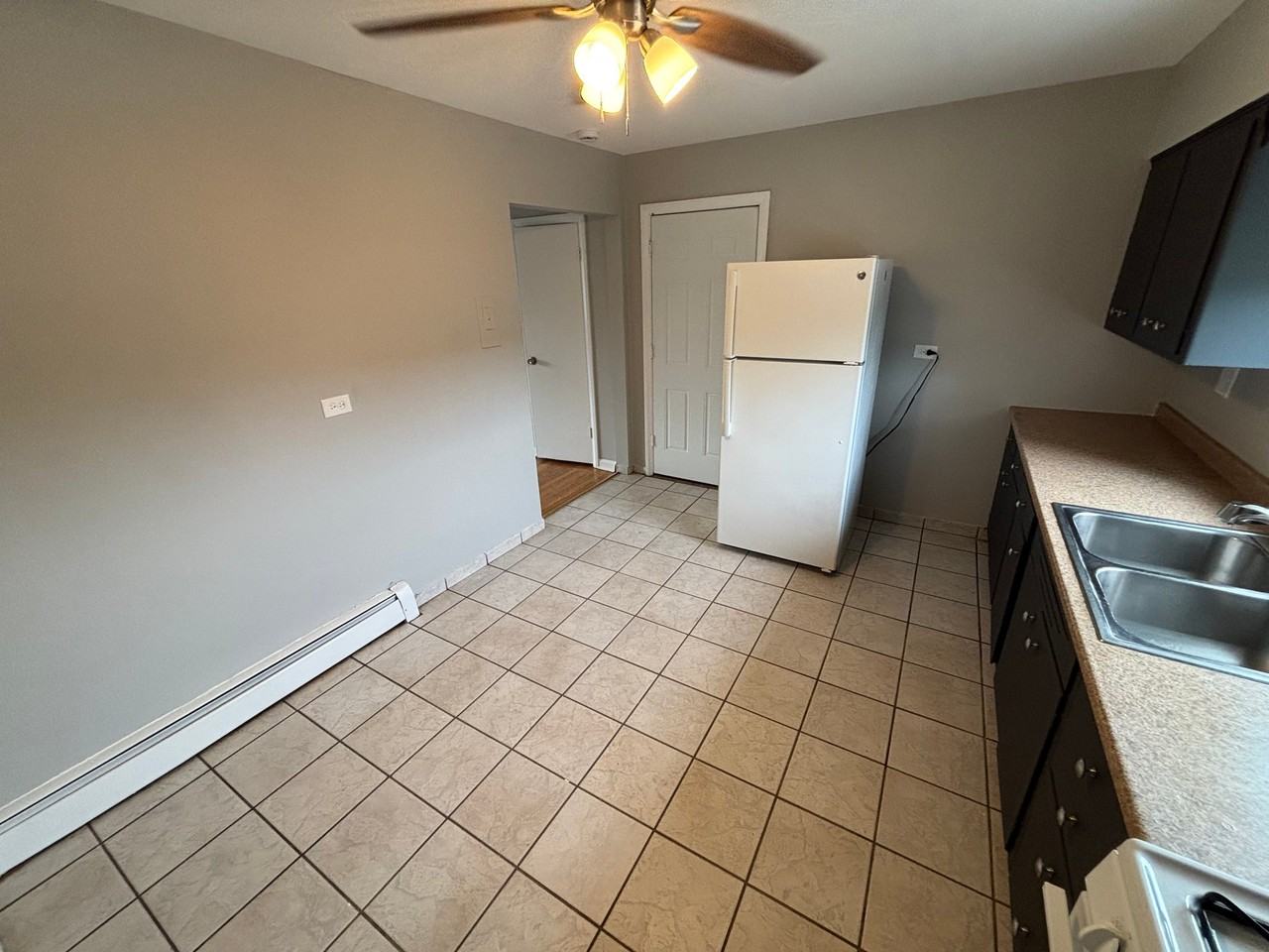1601 S 58th Ave #1S - Photo 2 of 13