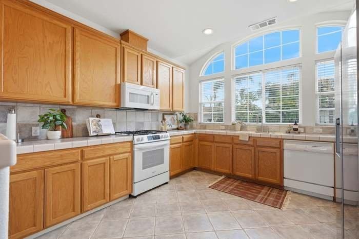3917 E Stapp Ct - Photo 7 of 20