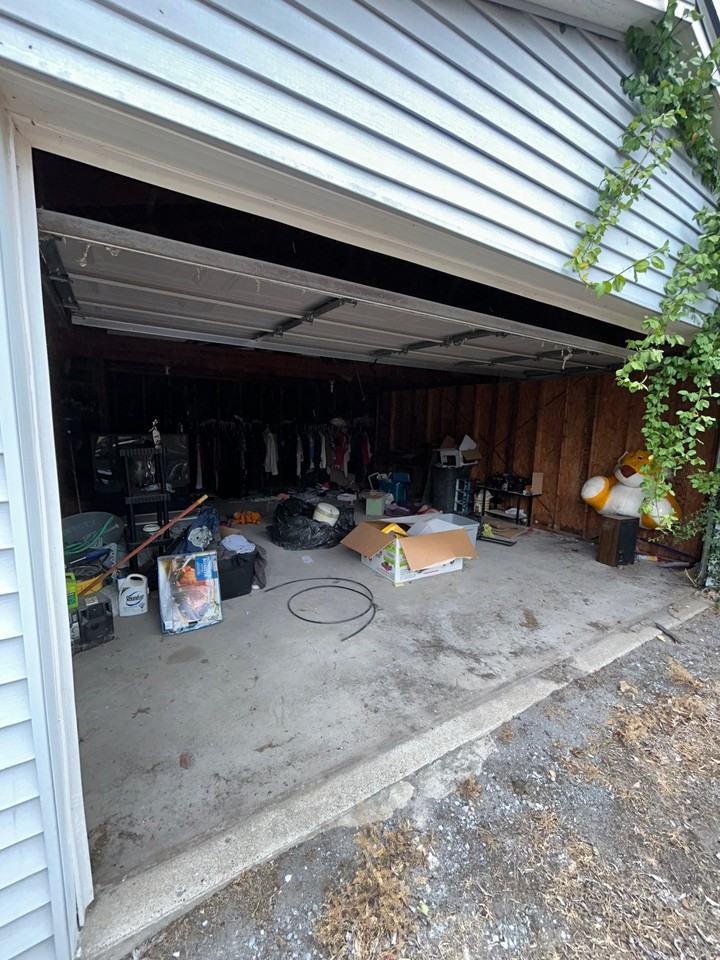 905 W Monroe St - Photo 7 of 20