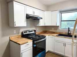 featured image of 207 White Oak Dr Ne #B