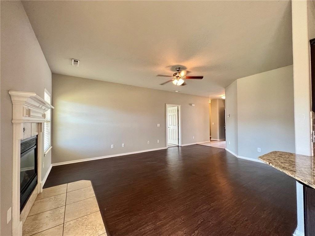 1276 S Blue Willow Ave - Photo 2 of 15
