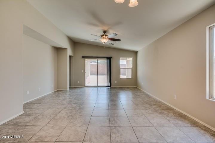 2193 E Stacey Rd - Photo 4 of 15