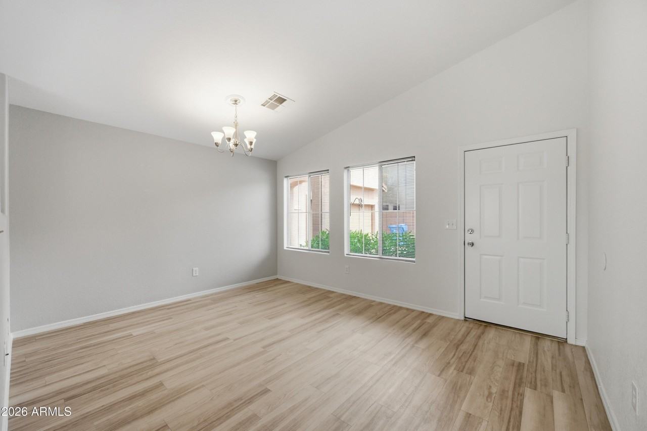 21862 N 40th Pl - Photo 2 of 21