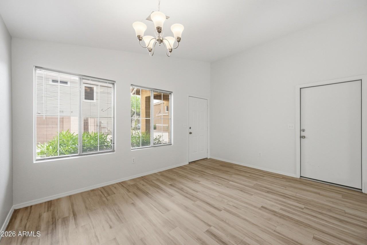 21862 N 40th Pl - Photo 3 of 21