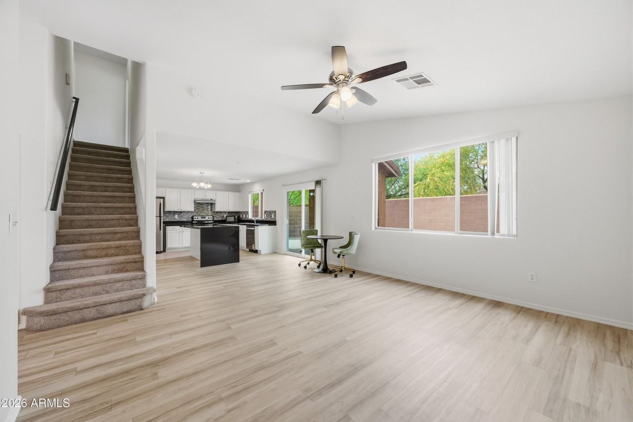 21862 N 40th Pl - Photo 4 of 21