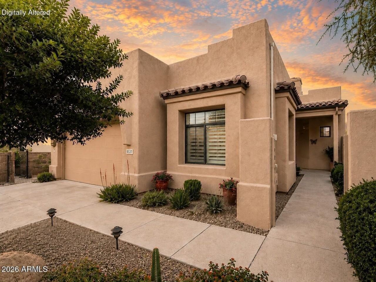 8331 E Cactus Wren Rd - Photo 3 of 30