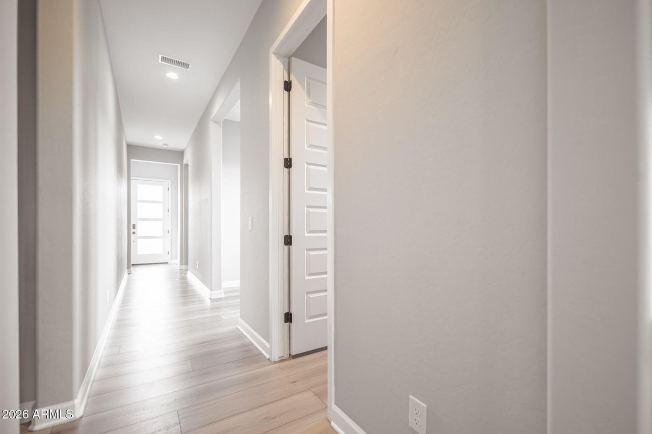 18161 W Windmere Dr - Photo 5 of 31