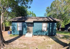 featured image of 980 N Tannahill St