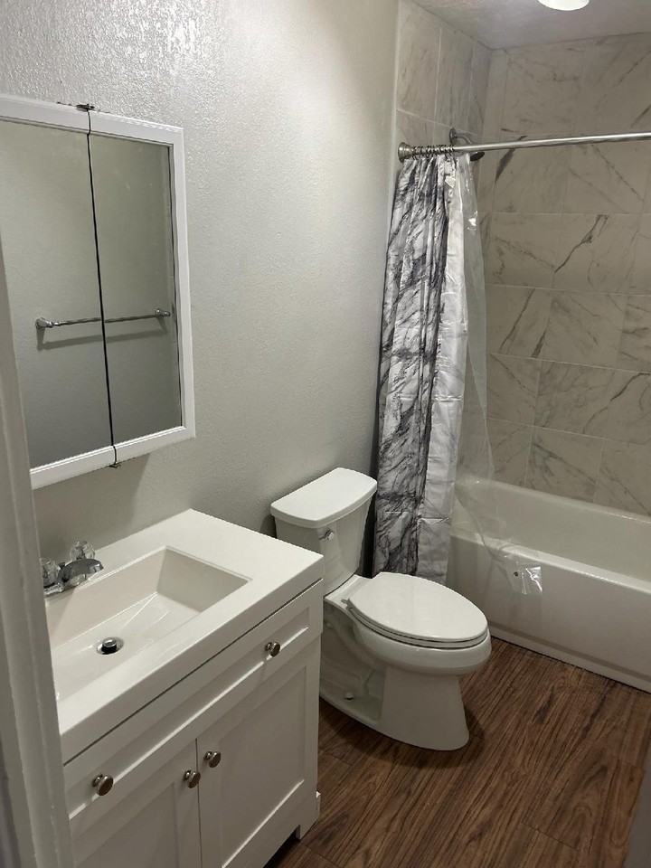 980 N Tannahill St - Photo 5 of 10