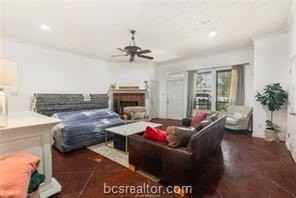 1515 Bluefield Ct - Photo 3 of 22