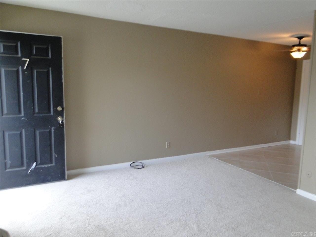 5101 H St - Photo 3 of 9