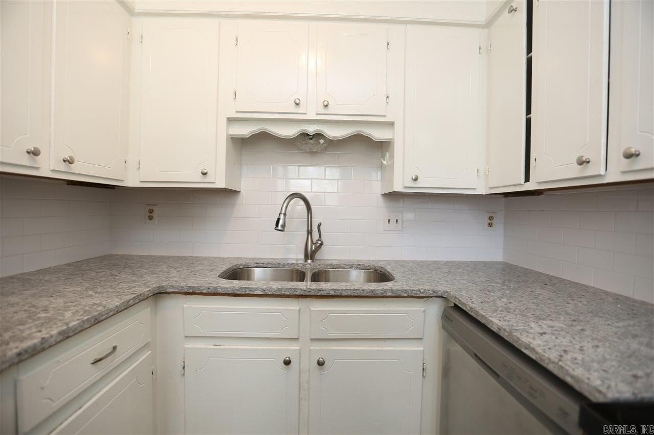 803 N Van Buren St #2 - Photo 7 of 10
