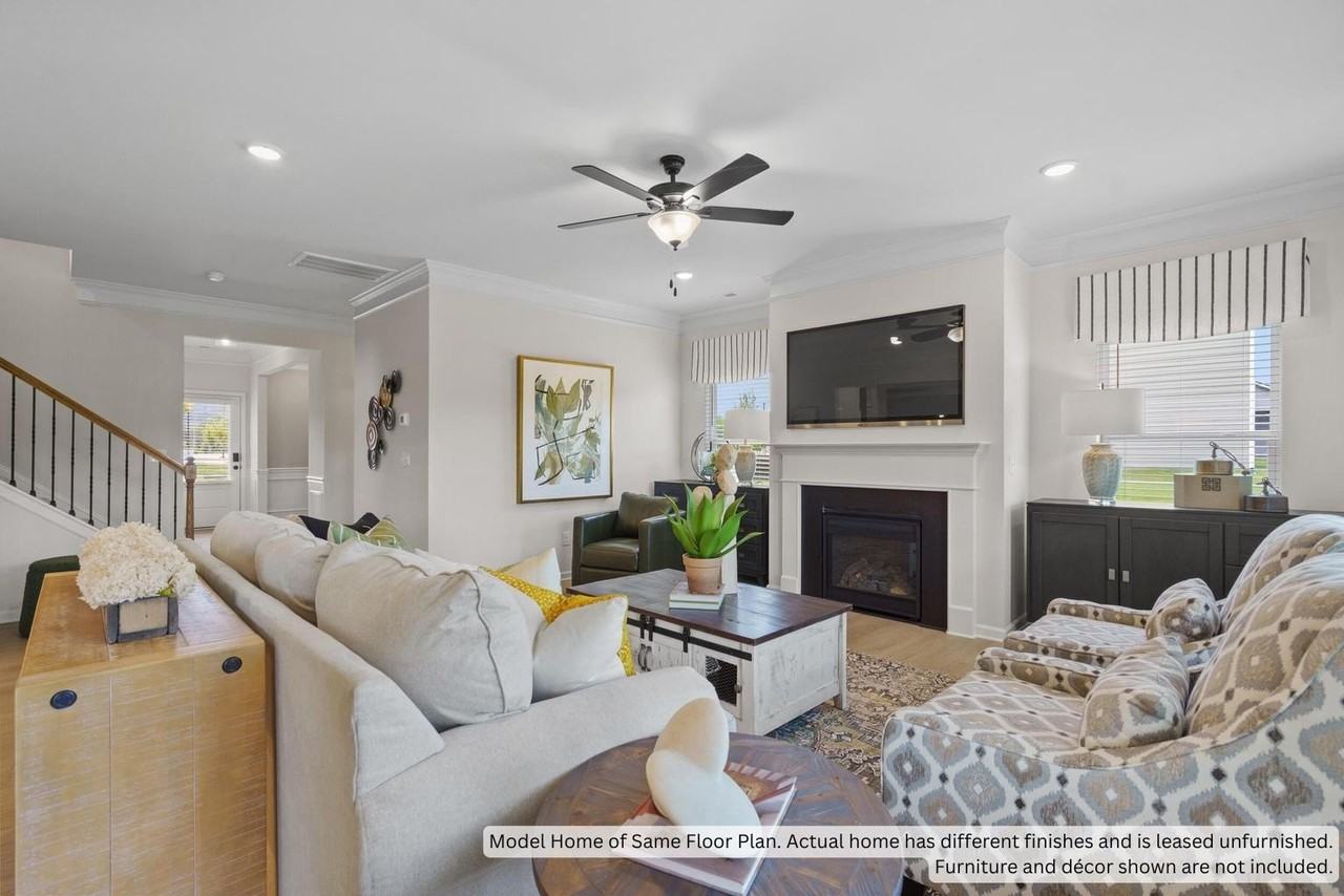 11053 Valmont Way - Photo 3 of 42