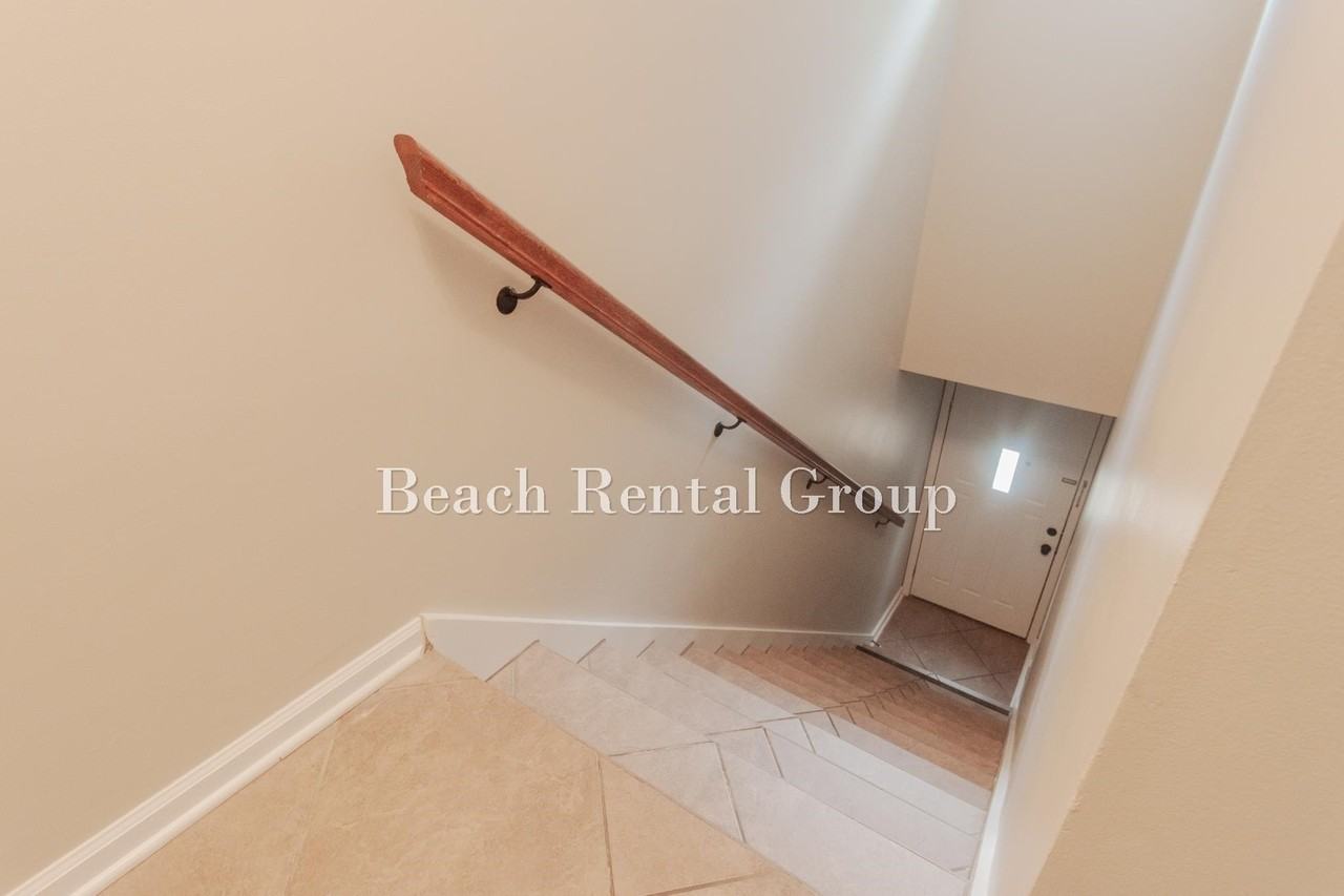 2010 Sand Dunes Dr #201 - Photo 3 of 25