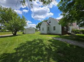 featured image of 3250 Dresden St