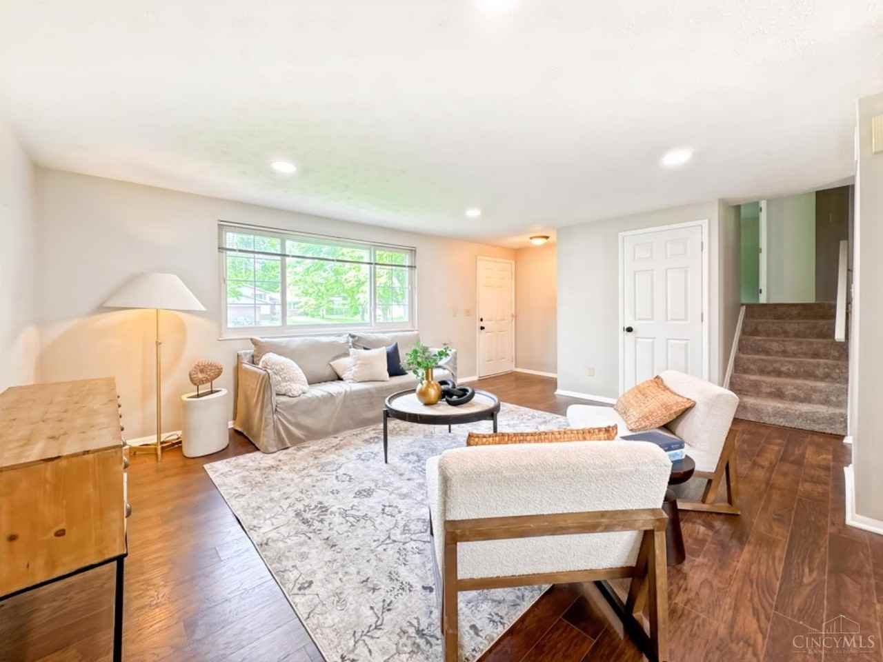 4214 Hanover Dr - Photo 5 of 44