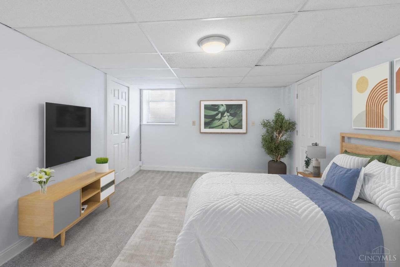 825 William Howard Taft Rd #40 - Photo 6 of 7