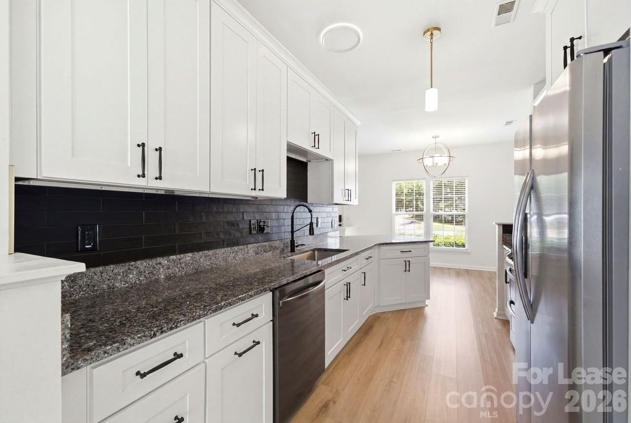 12309 Jessica Pl - Photo 6 of 26