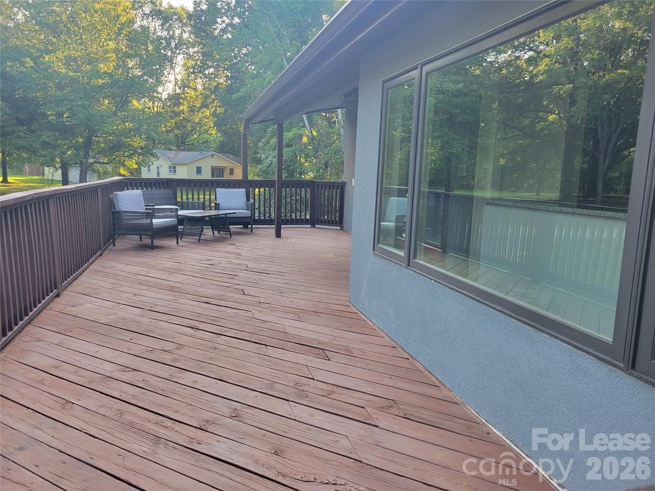 6702 Woodlawn Ln - Photo 4 of 20