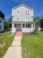 featured image of 5759 Love Ln #2