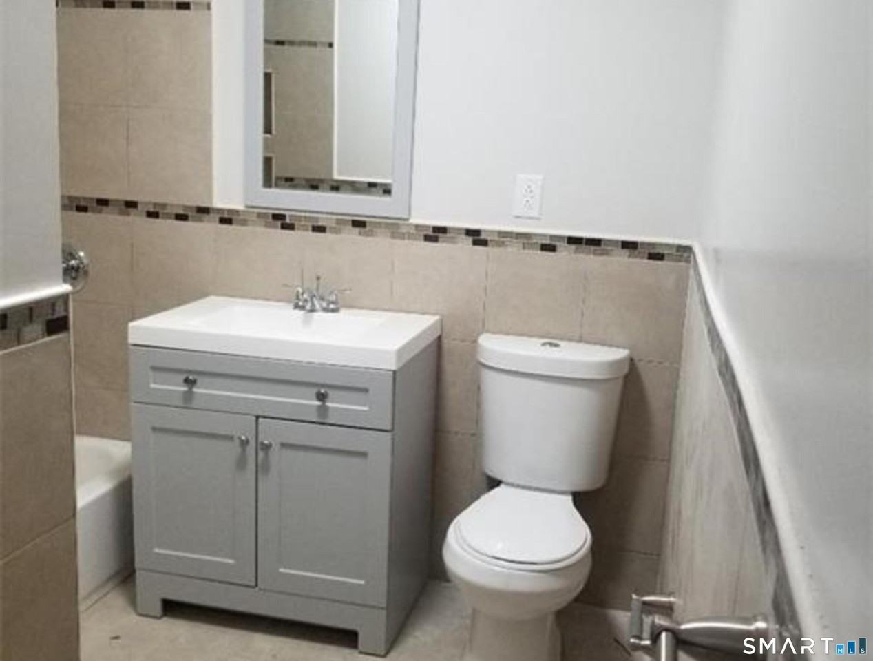 332 Baldwin St #2R - Photo 4 of 12