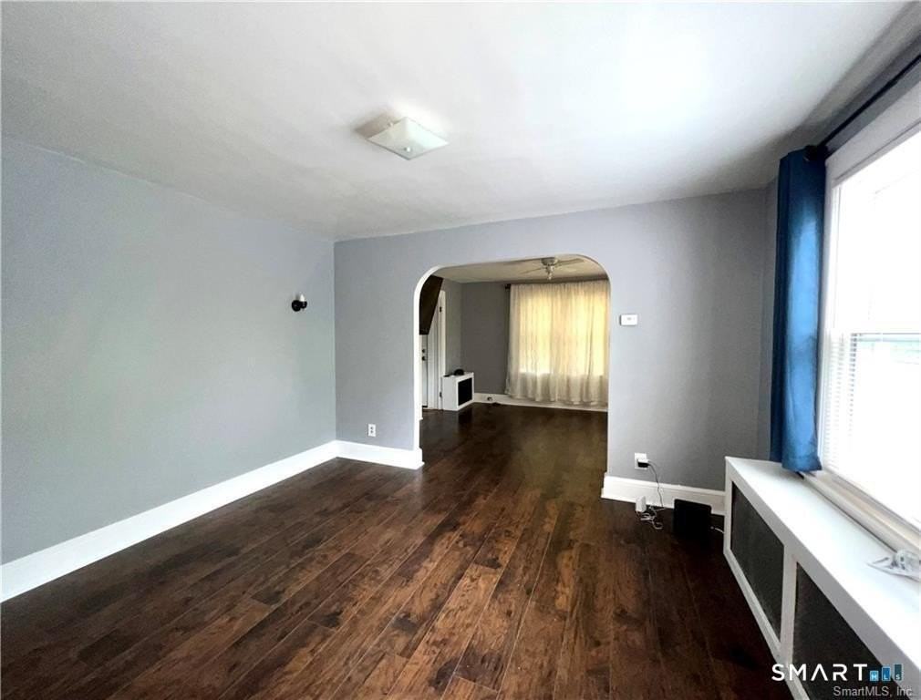 1105 Hillside Ave - Photo 6 of 15
