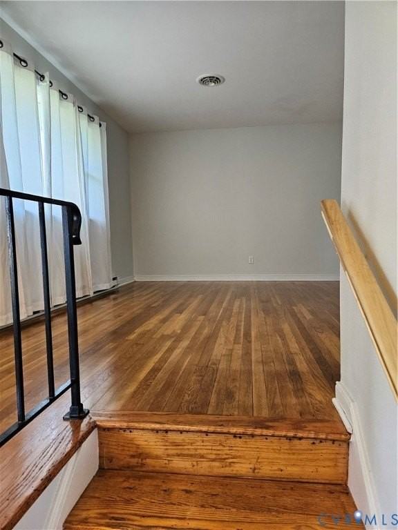 10103 Kexby Rd - Photo 2 of 17
