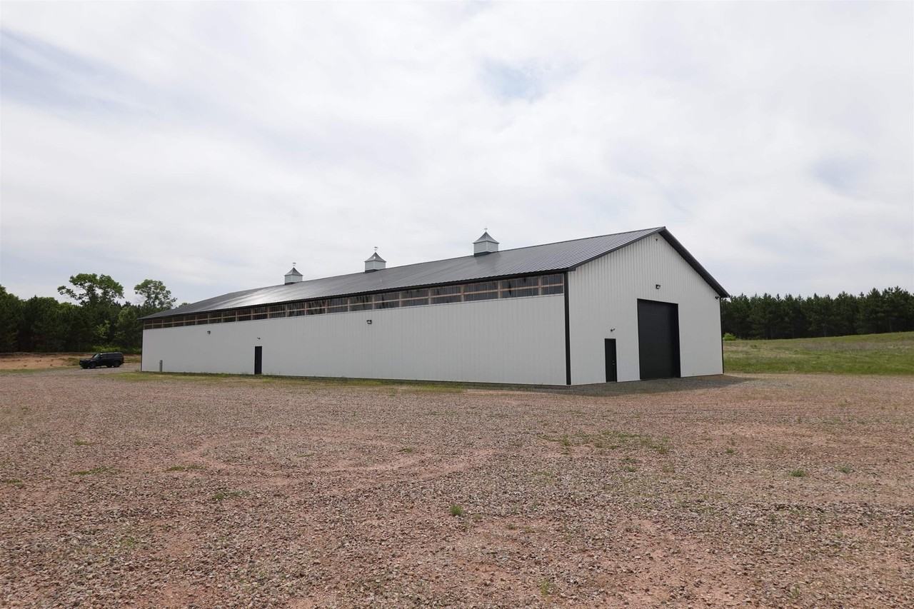 1106 County Road D - Photo 3 of 10