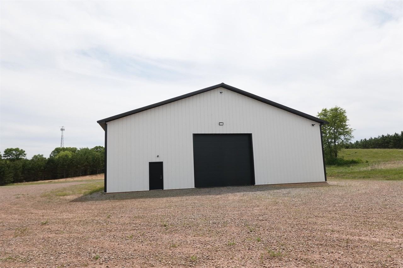 1106 County Road D - Photo 4 of 10