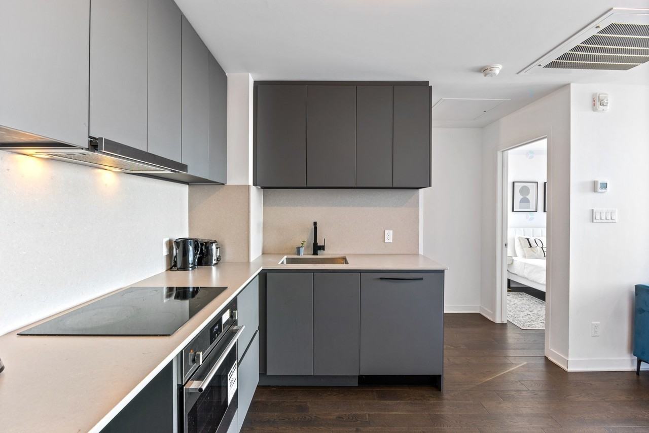 1160 Rue Mackay - Photo 4 of 10