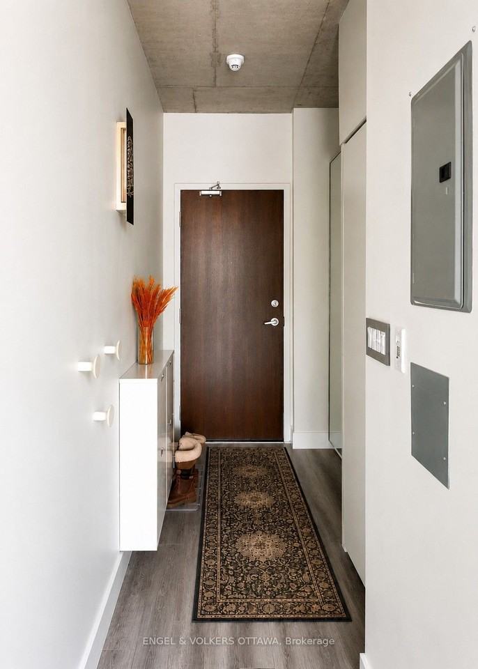 383 Apartment Building - Photo 2 of 15