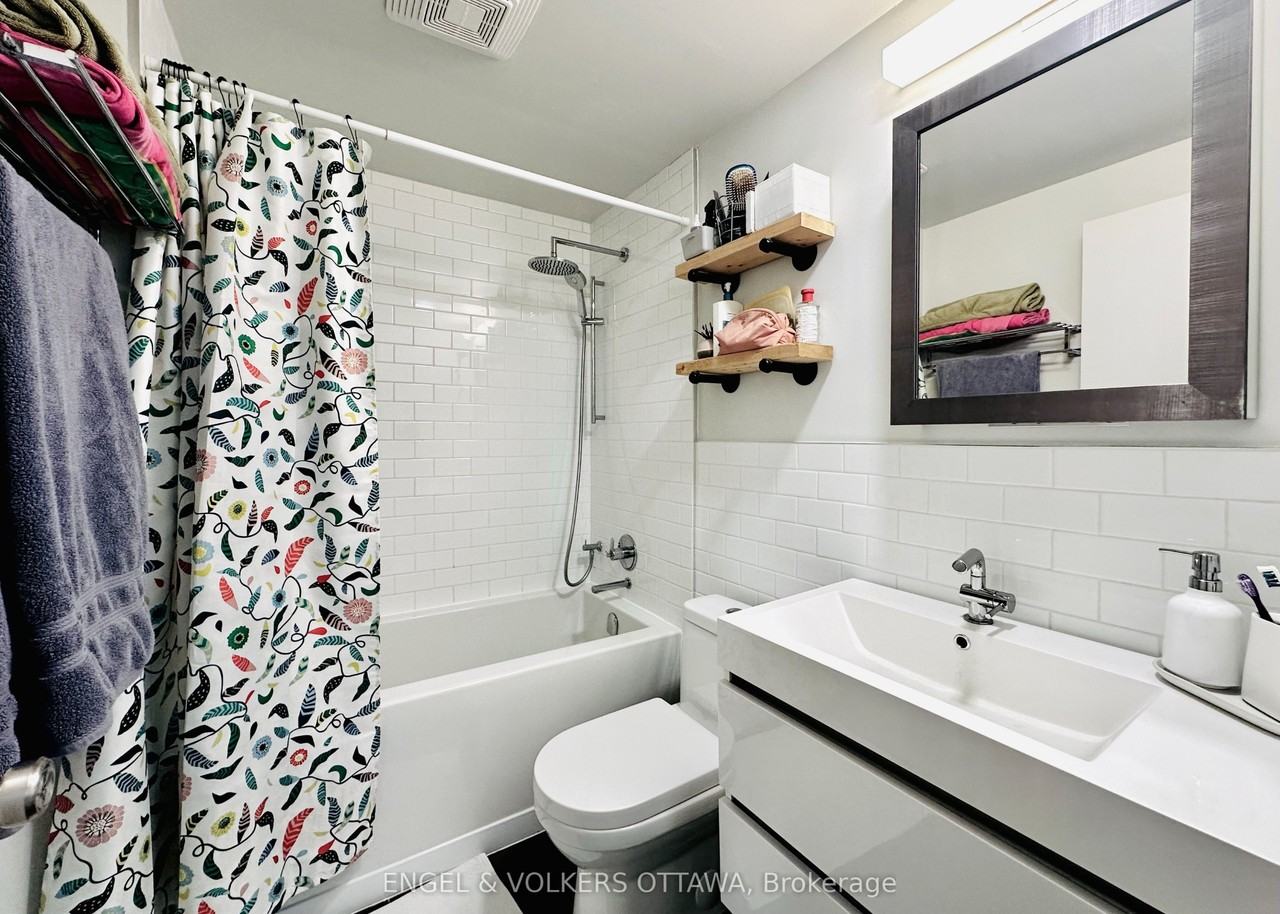 383 Apartment Building - Photo 7 of 15