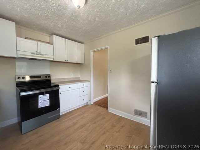 469 Mcphee Dr - Photo 4 of 13