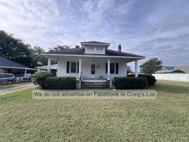 featured image of 507 W D St
