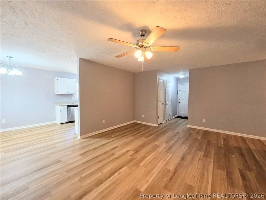 6548 Applewhite Rd - Photo 4 of 17