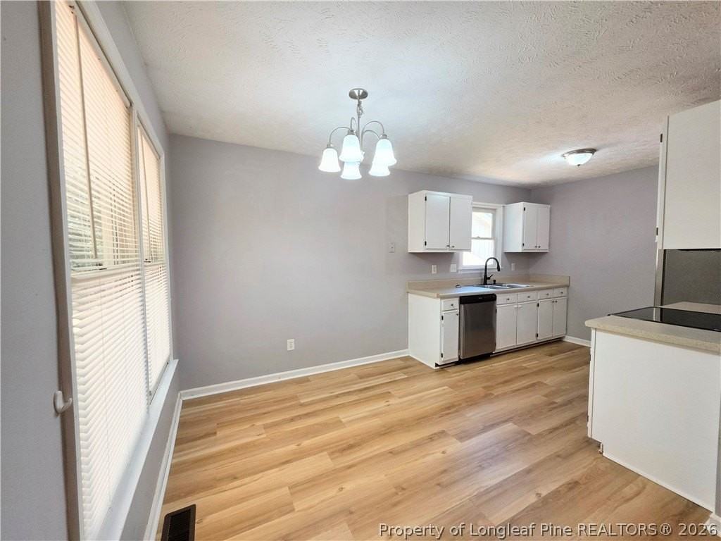 6548 Applewhite Rd - Photo 5 of 17