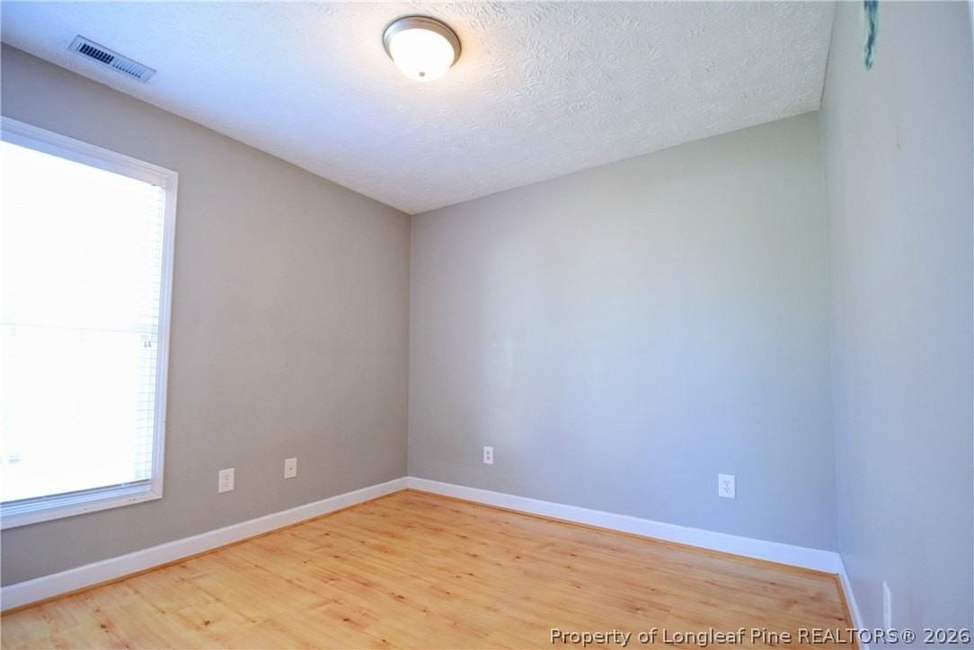 3019 Burton Dr - Photo 5 of 16