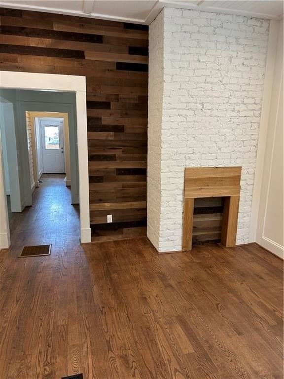 559 Angier Ave Ne - Photo 7 of 28