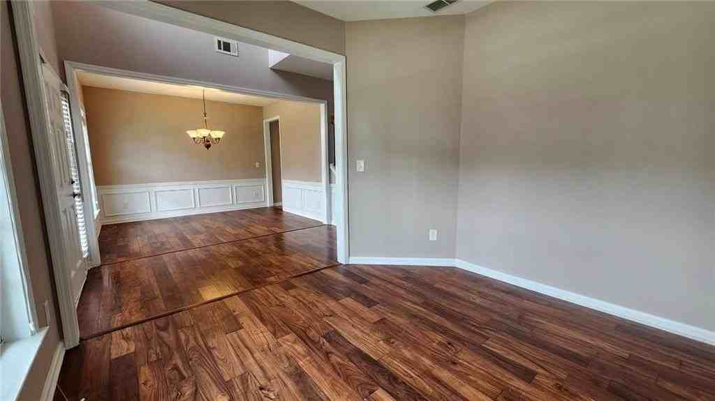 212 Revillion Way - Photo 6 of 21