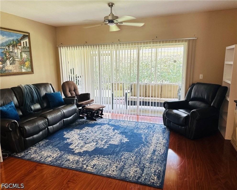 10091 Pacific Pines Ave - Photo 6 of 18