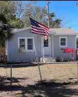 featured image of 26900 N Riverside Dr