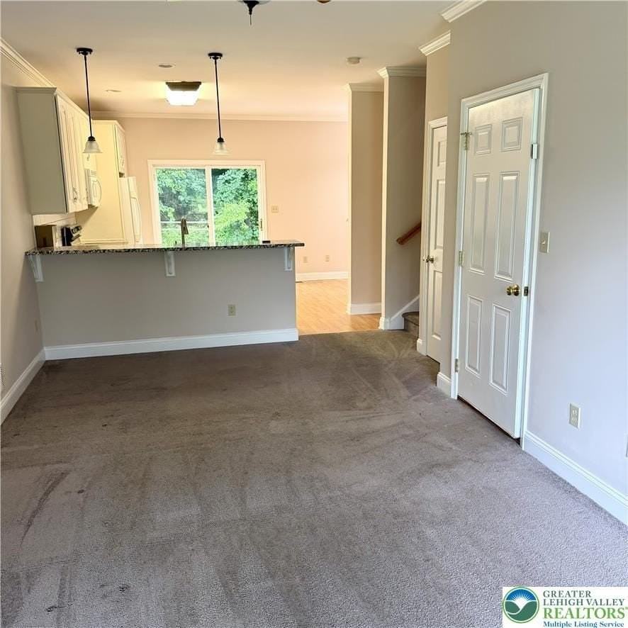 523 Kemmerer Ln - Photo 2 of 12